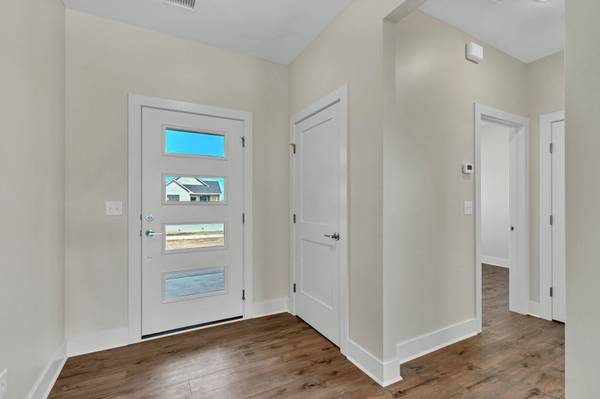 5853 Central Park Court, Bel Aire, KS 67220