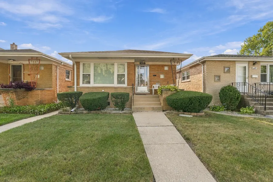 2430 Westover AVE, North Riverside, IL 60546