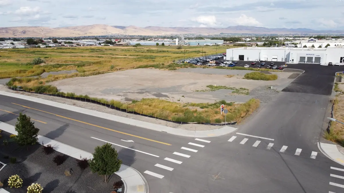 TBD Adelyn Way, Union Gap, WA 98903