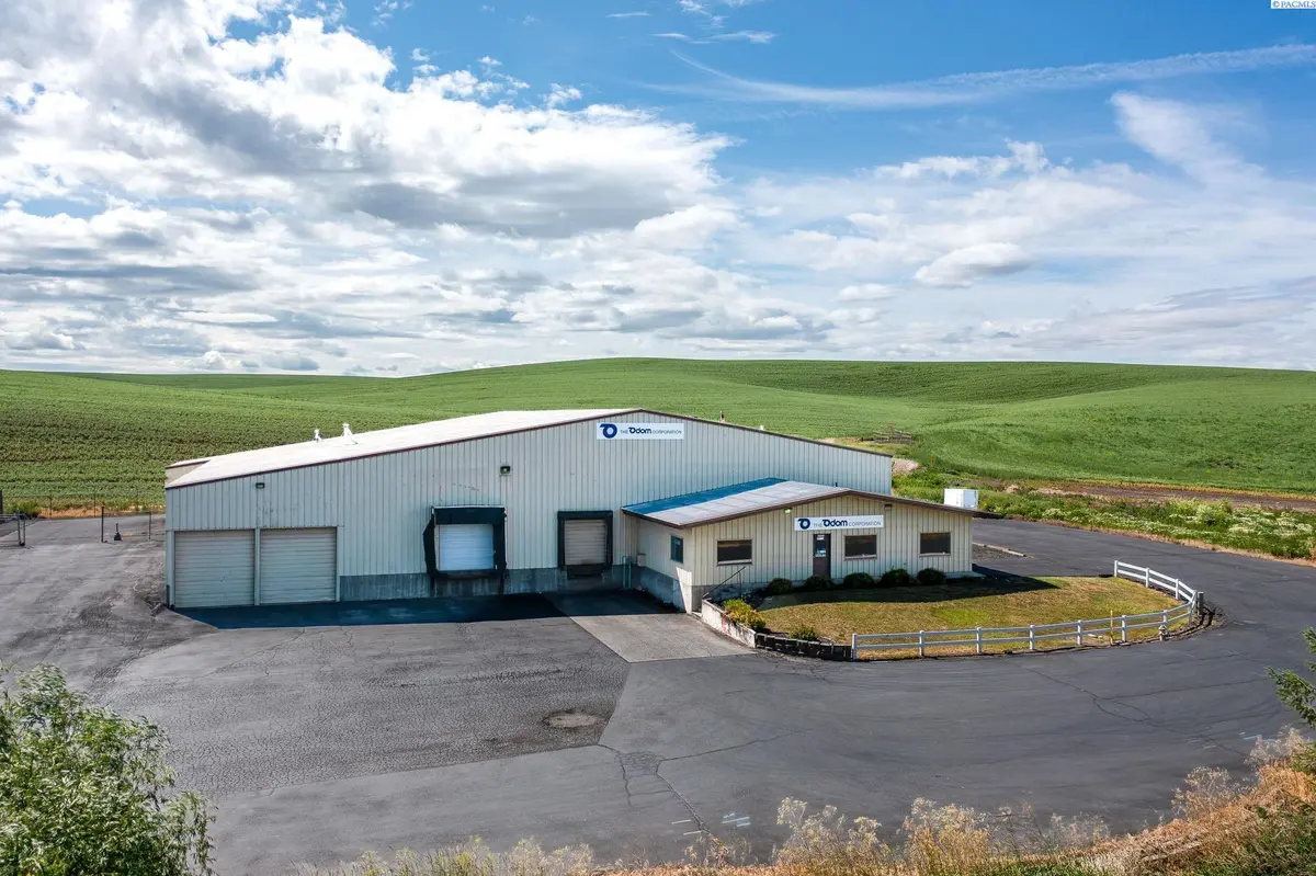 2586 S Grand Avenue, Pullman, WA 99163