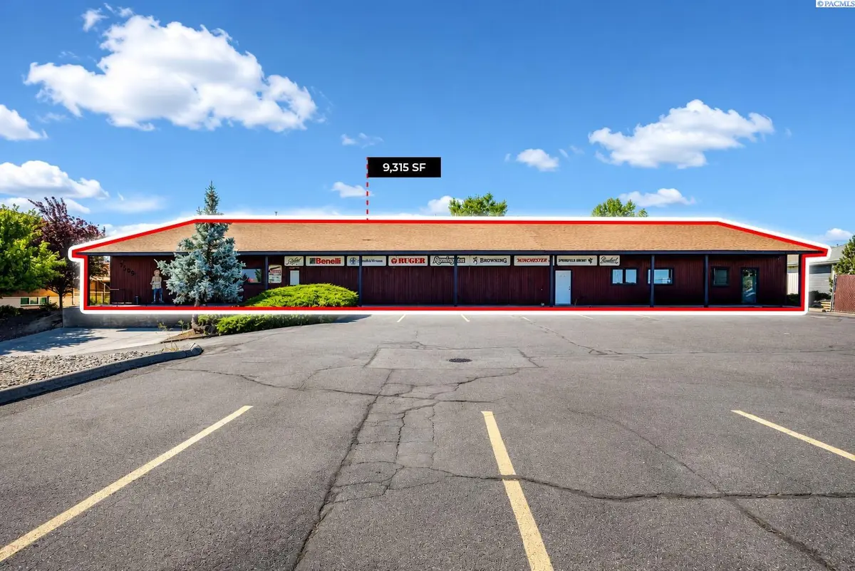 7509 W Deschutes Ave, Kennewick, WA 99336