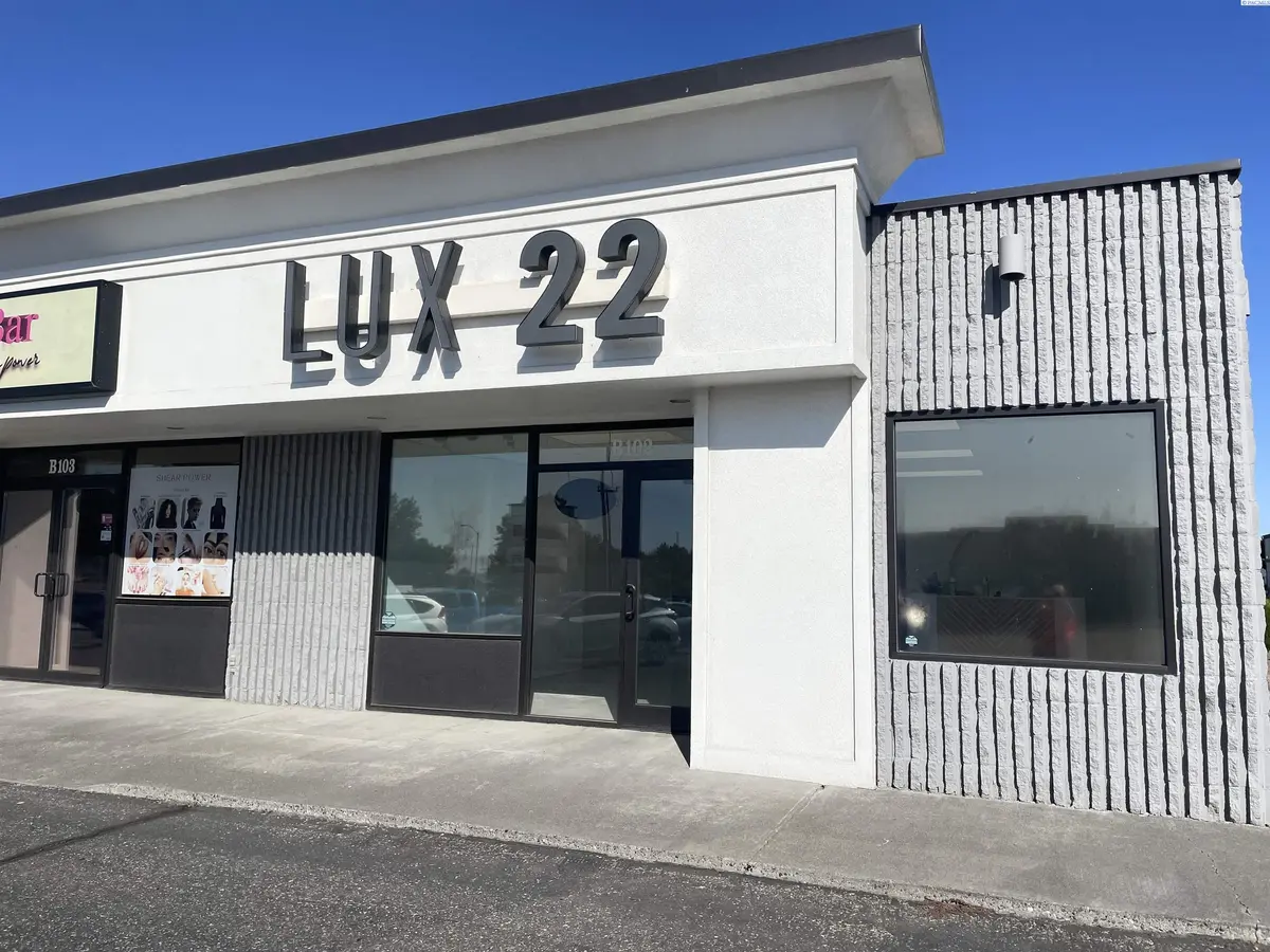 7303 W Canal Dr #B 102, Kennewick, WA 99336
