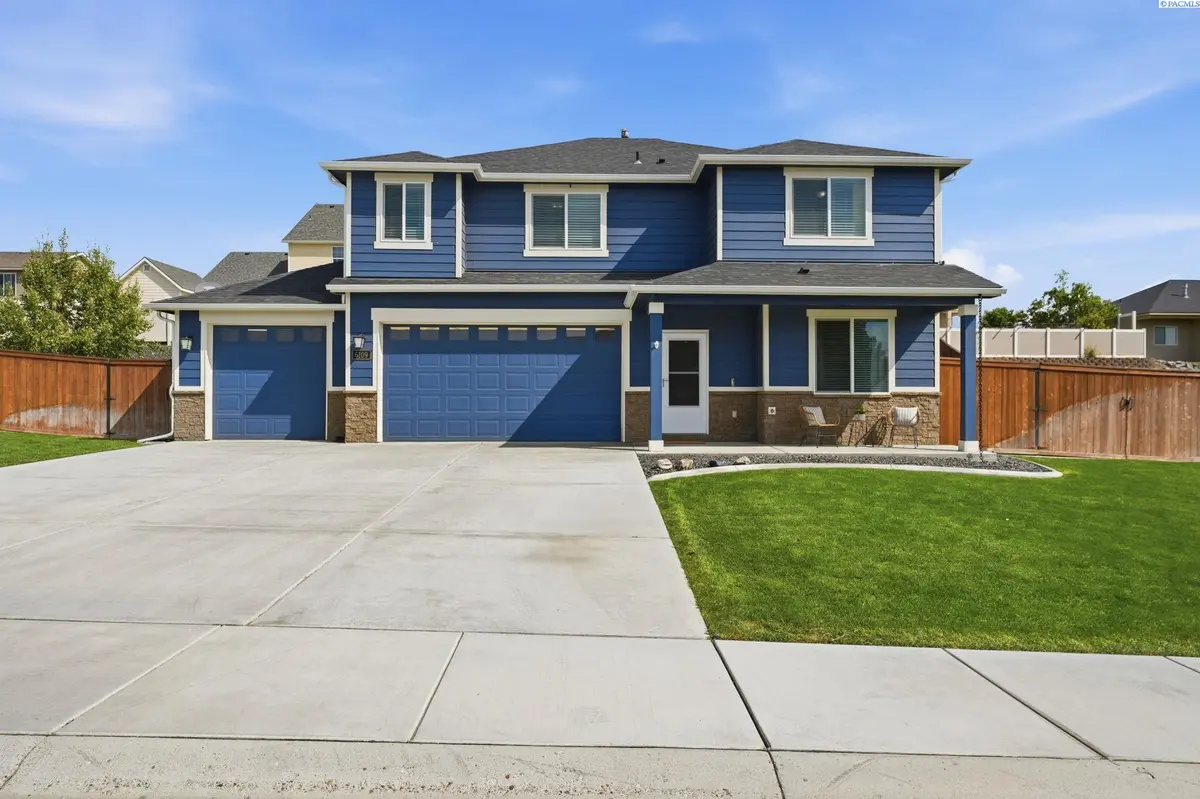 6109 Turf Paradise Drive, Pasco, WA 99301