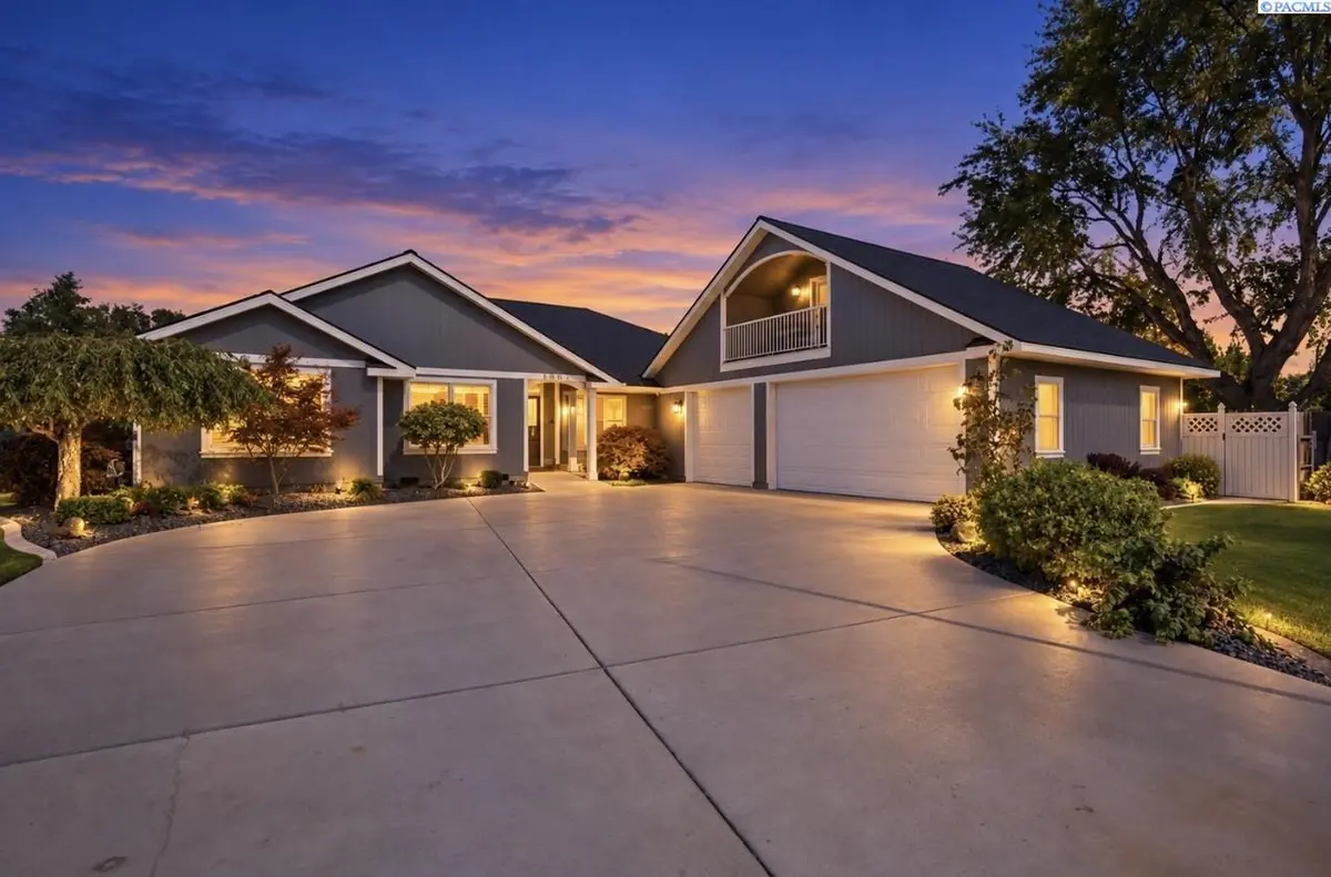 7807 River Blvd, Pasco, WA 99301