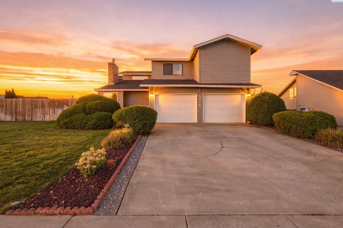 4214 Desert Place, Pasco, WA 99301