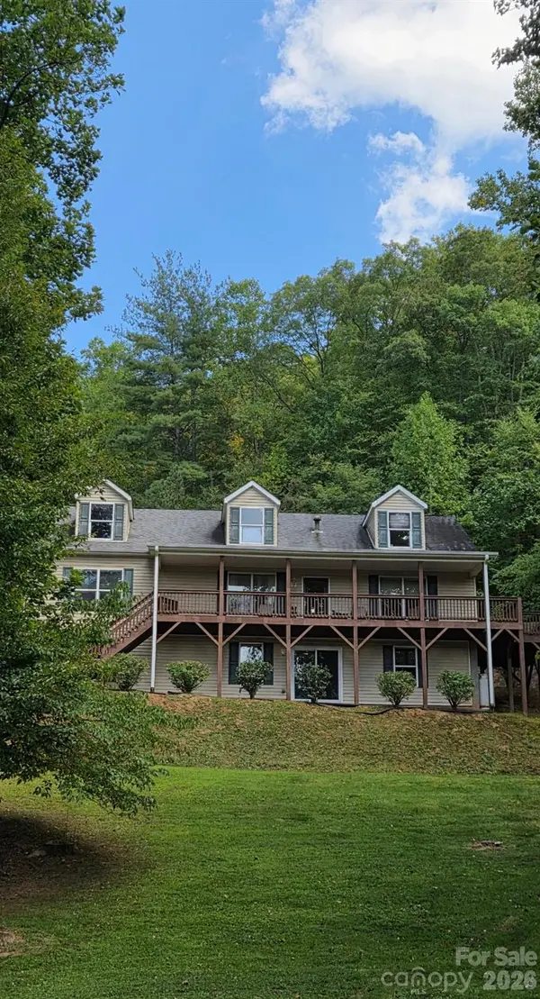 3 Lauren LN #27, Candler, NC 28715