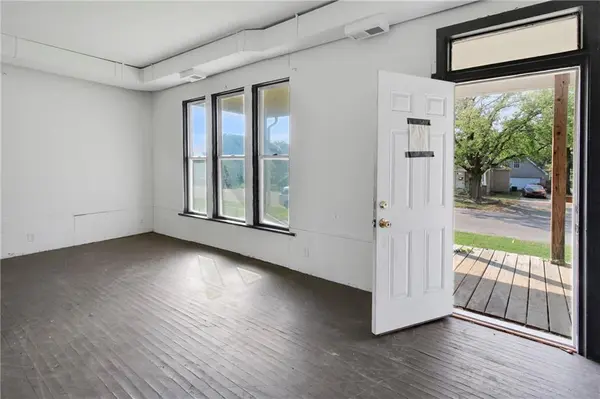 1415 and 1411 Belmont AVE, Parsons, KS 67357