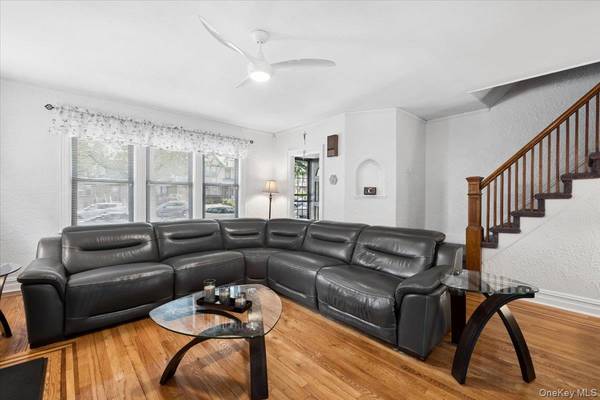 1241 Rhinelander AVE, Bronx, NY 10461