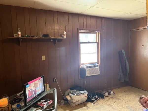609 St Claire Street, Ashland, WI 54806