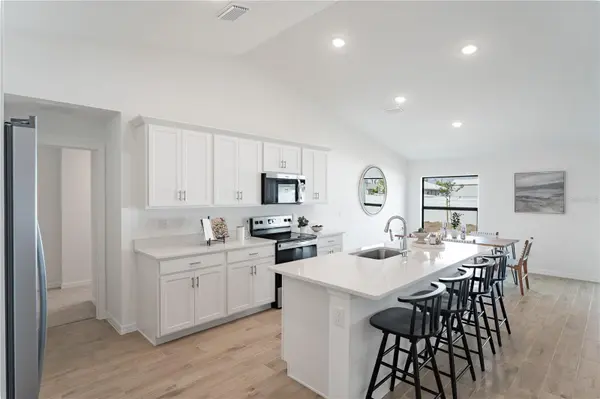 407 SHERBOURNE ST, Port Charlotte, FL 33954