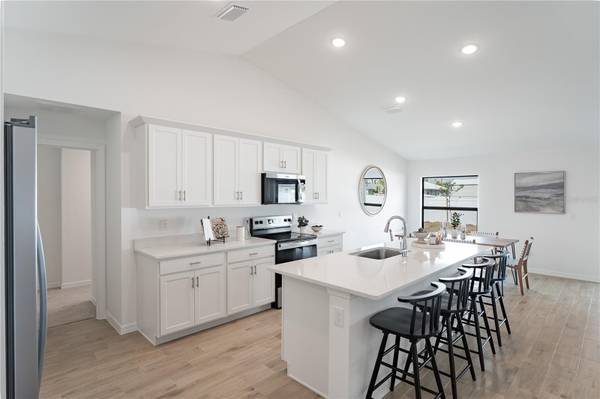 407 SHERBOURNE ST, Port Charlotte, FL 33954