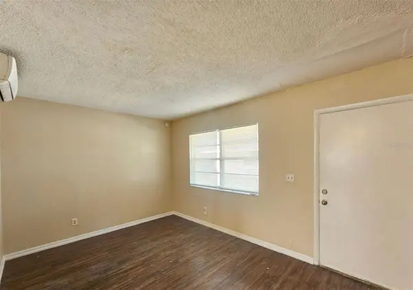 201 NW JEFFERSON CIR N #2, St Petersburg, FL 33702