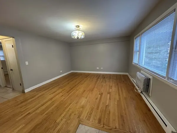 2940 N Harlem AVE #6, Elmwood Park, IL 60707