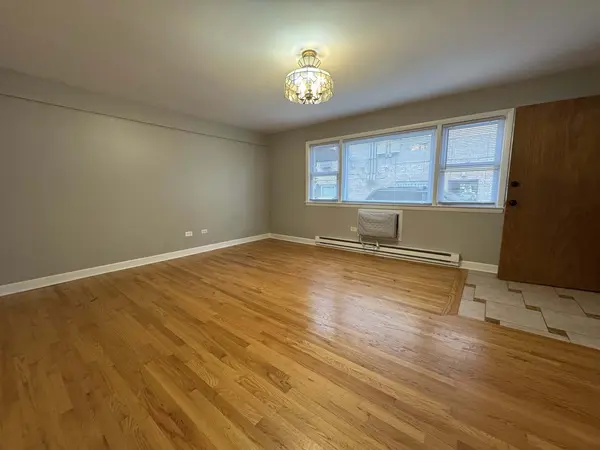 2940 N Harlem AVE #6, Elmwood Park, IL 60707