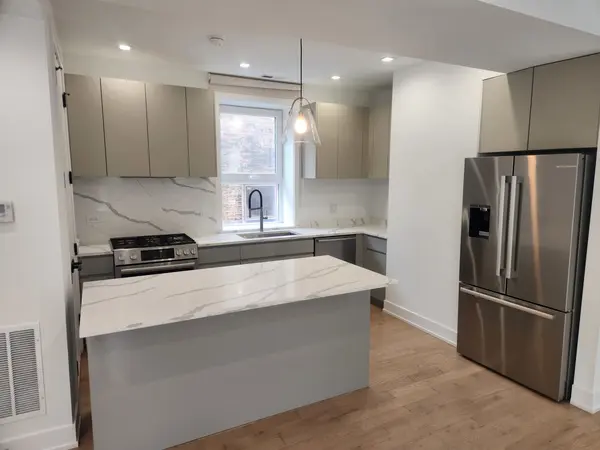 2202 W Race AVE #2E, Chicago, IL 60612