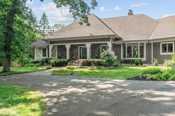 592 County Road 24, Wayzata, MN 55391