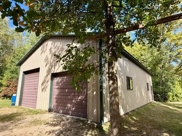 1398 County Road 6 NW, Baudette, MN 56623