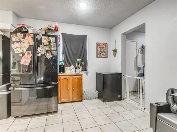 511 Holsey DR, Noble, OK 73068