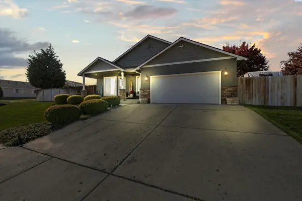 4804 Santa Fe Ln, Pasco, WA 99301