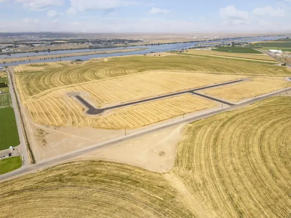 105 Taylor Ln.        (Lot 9), Pasco, WA 99301