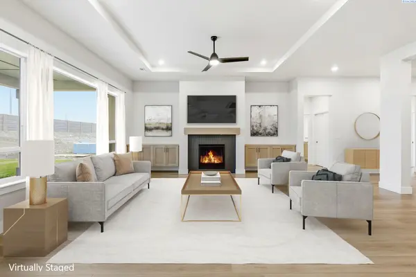 12101 Vincenzo Dr., Pasco, WA 99301