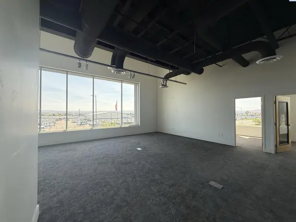 9425 Sandifur Parkway #201, Pasco, WA 99301