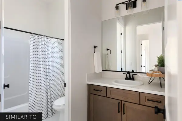 2912 S Beech Street, Kennewick, WA 99337