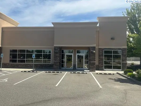 3208 W 19th Ave, Kennewick, WA 99337