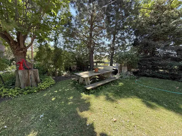 221 Jackson Street, Mabton, WA 98935