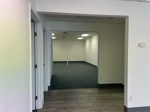 8508 W Gage Blvd #B101, Kennewick, WA 99336