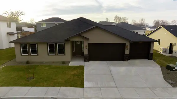 1103 N Grant Place, Kennewick, WA 99336