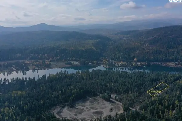 465 Arthurs Blvd., Other, WA 99119