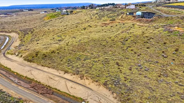 NKA Lot 34 Willamette Heights, West Richland, WA 99353