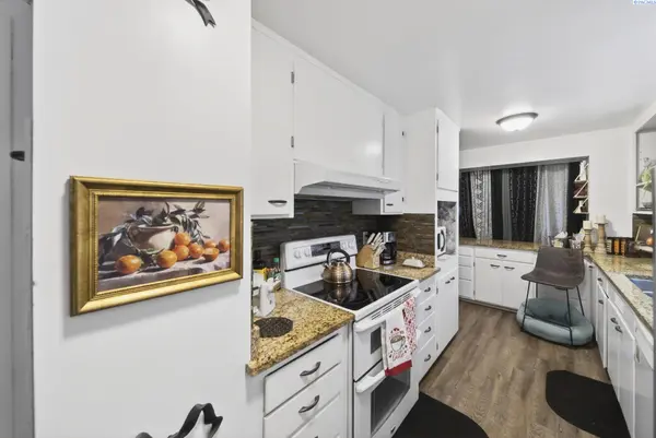 2106-2108 Trippe St, Richland, WA 99354