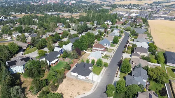 630 SW Sundance Ct, Pullman, WA 99163