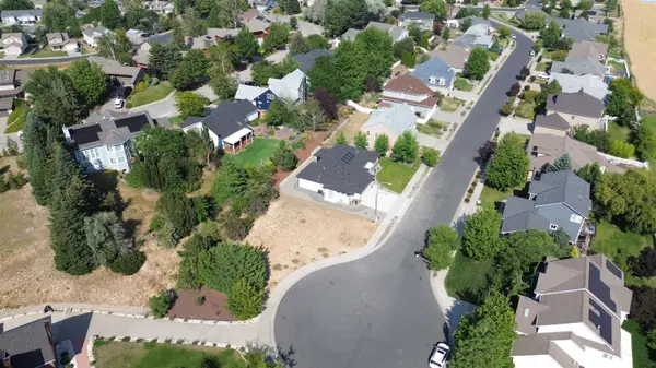 630 SW Sundance Ct, Pullman, WA 99163