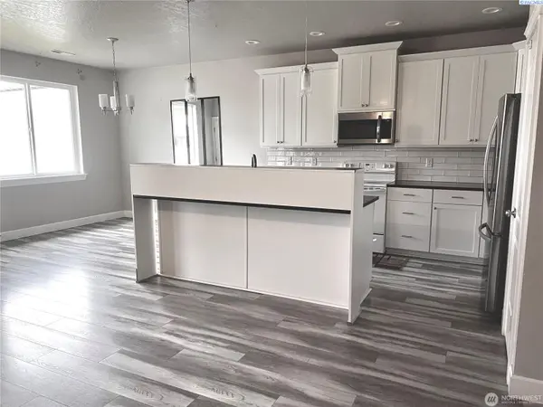 1120 E Mt. Adams St., Othello, WA 99344