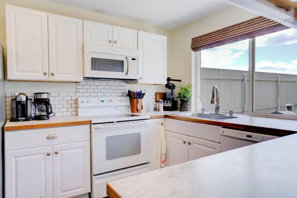 501 N Yelm Street #501, Kennewick, WA 99336