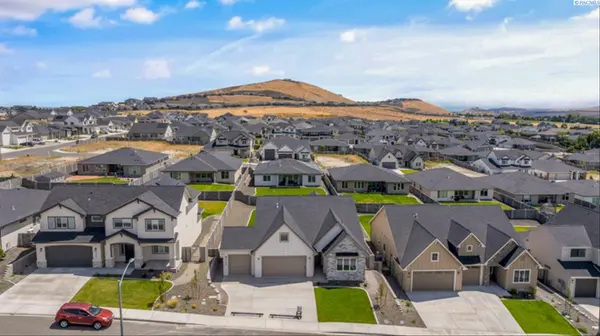 2338 Waterhill, Richland, WA 99352