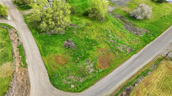 36 Fifth St, Eltopia, WA 99330