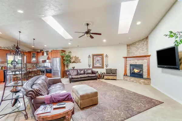 107 Windsor Ln., Pasco, WA 99301