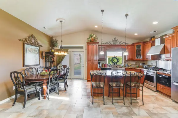 107 Windsor Ln., Pasco, WA 99301