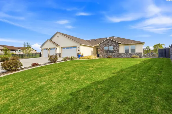 86612 Summit View Dr, Kennewick, WA 99338