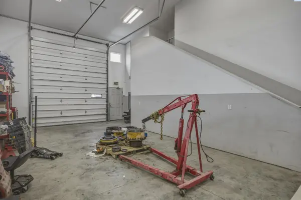 2213 Henderson Loop, Richland, WA 99354