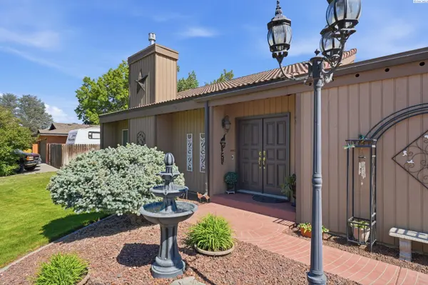 1909 Cypress Place, Richland, WA 99354