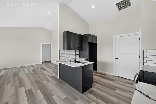 204 Olivera Street, Grandview, WA 98930