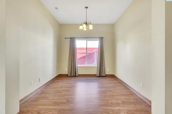 2720 Leslie Rd., Richland, WA 99352
