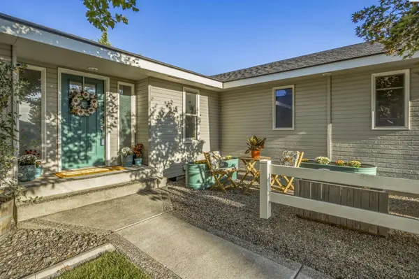 101 S Sherman Place, Kennewick, WA 99336