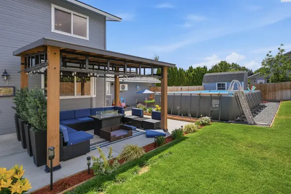 4711 Desert Plateau Dr, Pasco, WA 99301