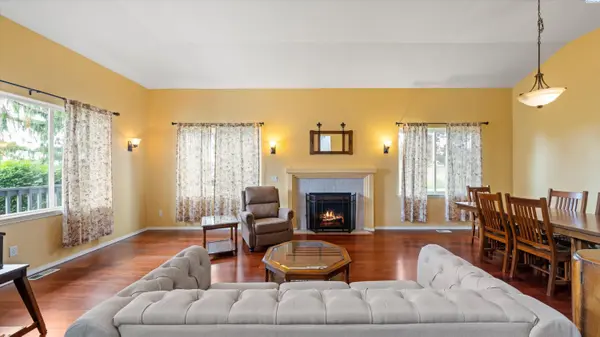 4911 Milky Way, West Richland, WA 99353